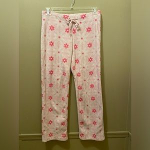 Women’s Old Navy Intimates Winter Fleece Sleep Pants Size Medium Snowflakes